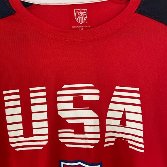 🌵USA Soccer Men’s DRI-Fit size Large - Picture 2 of 3